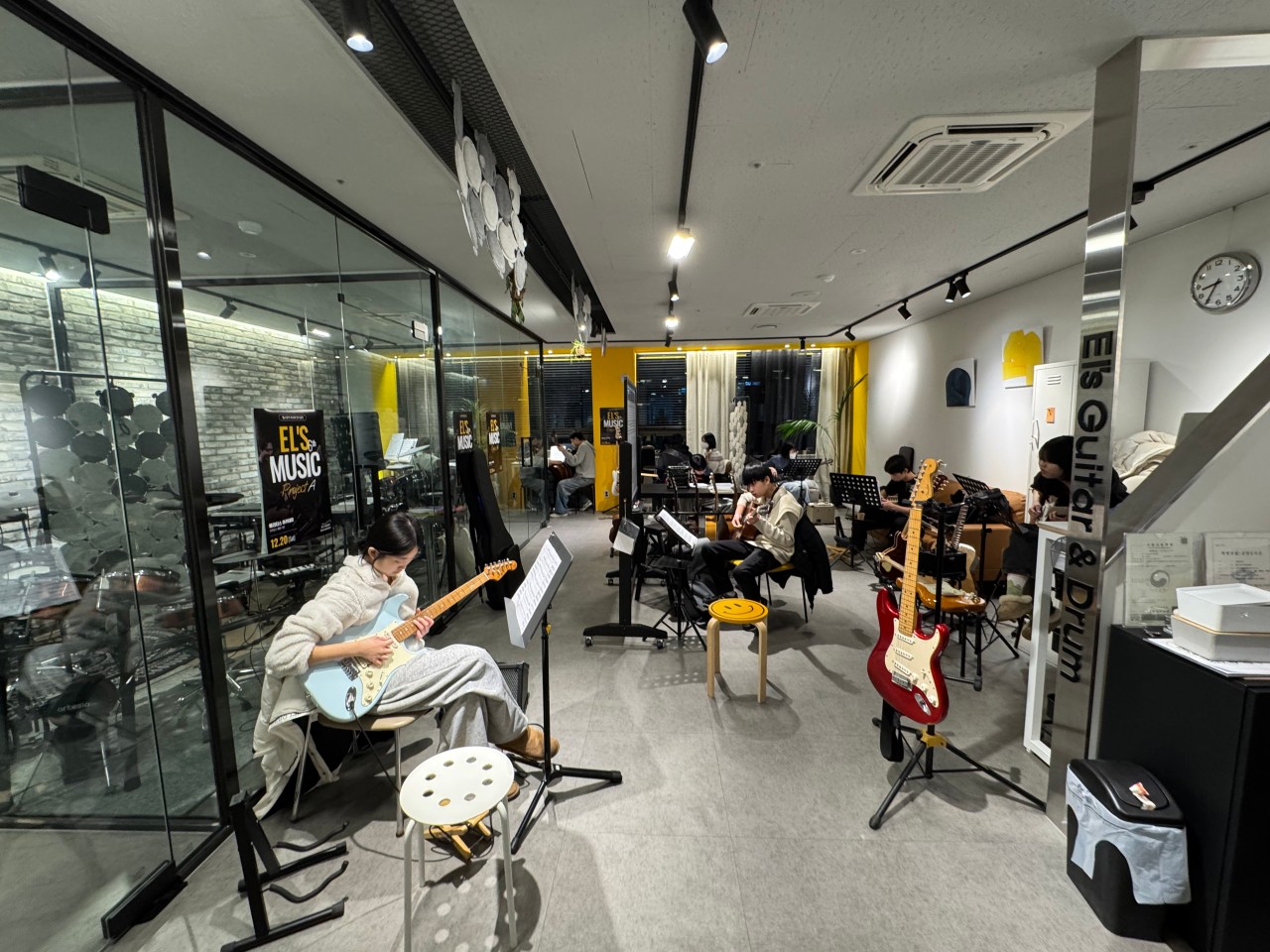 El's Guitar 학원 내부 6